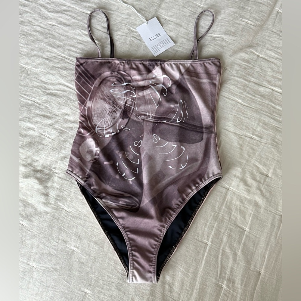 ELIIS Abstract Print Swimsuit